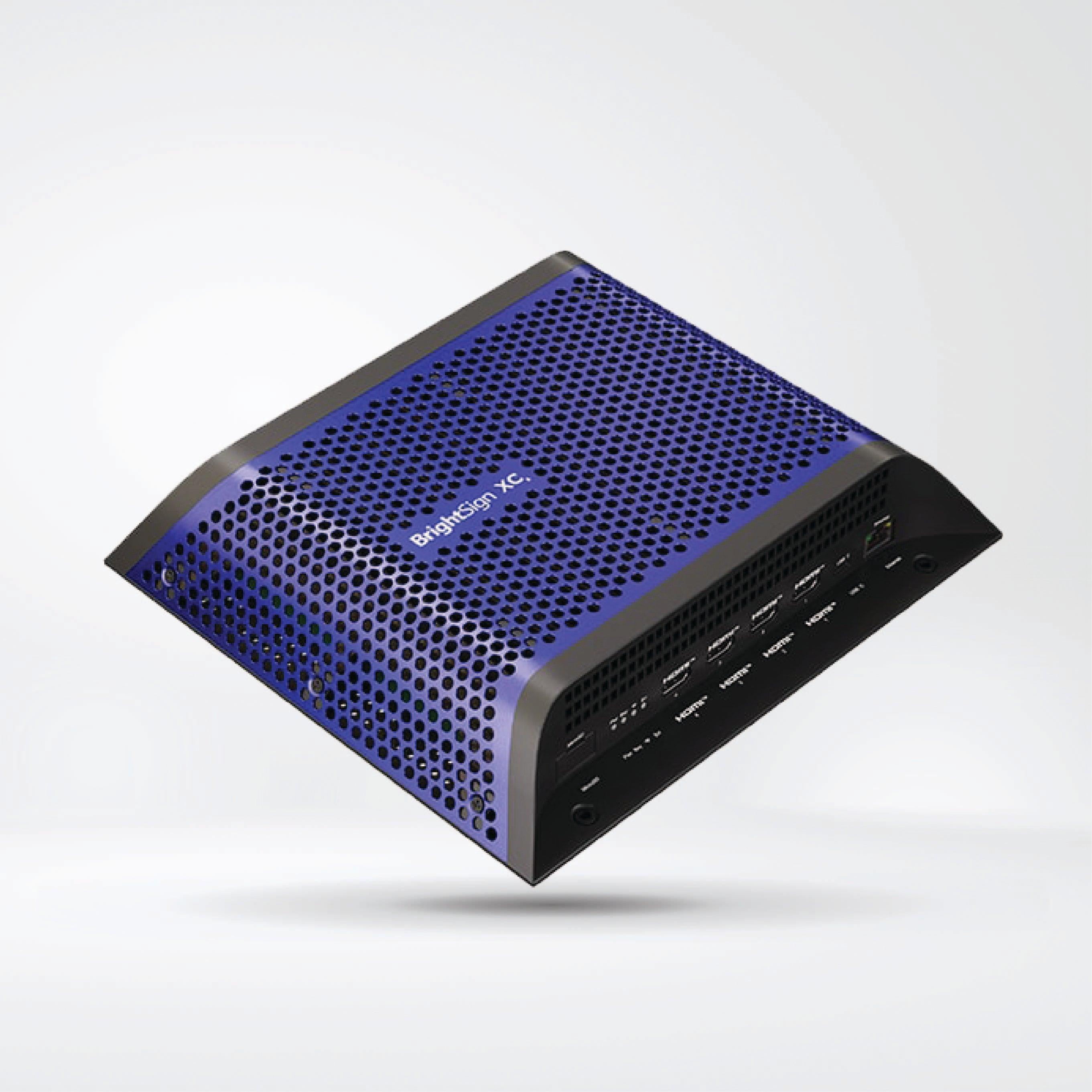 XC4055 ELITE PLAYER 8K, quad HDMI output player with Elite HTML performance + 64GB Micro SD - Riverplus