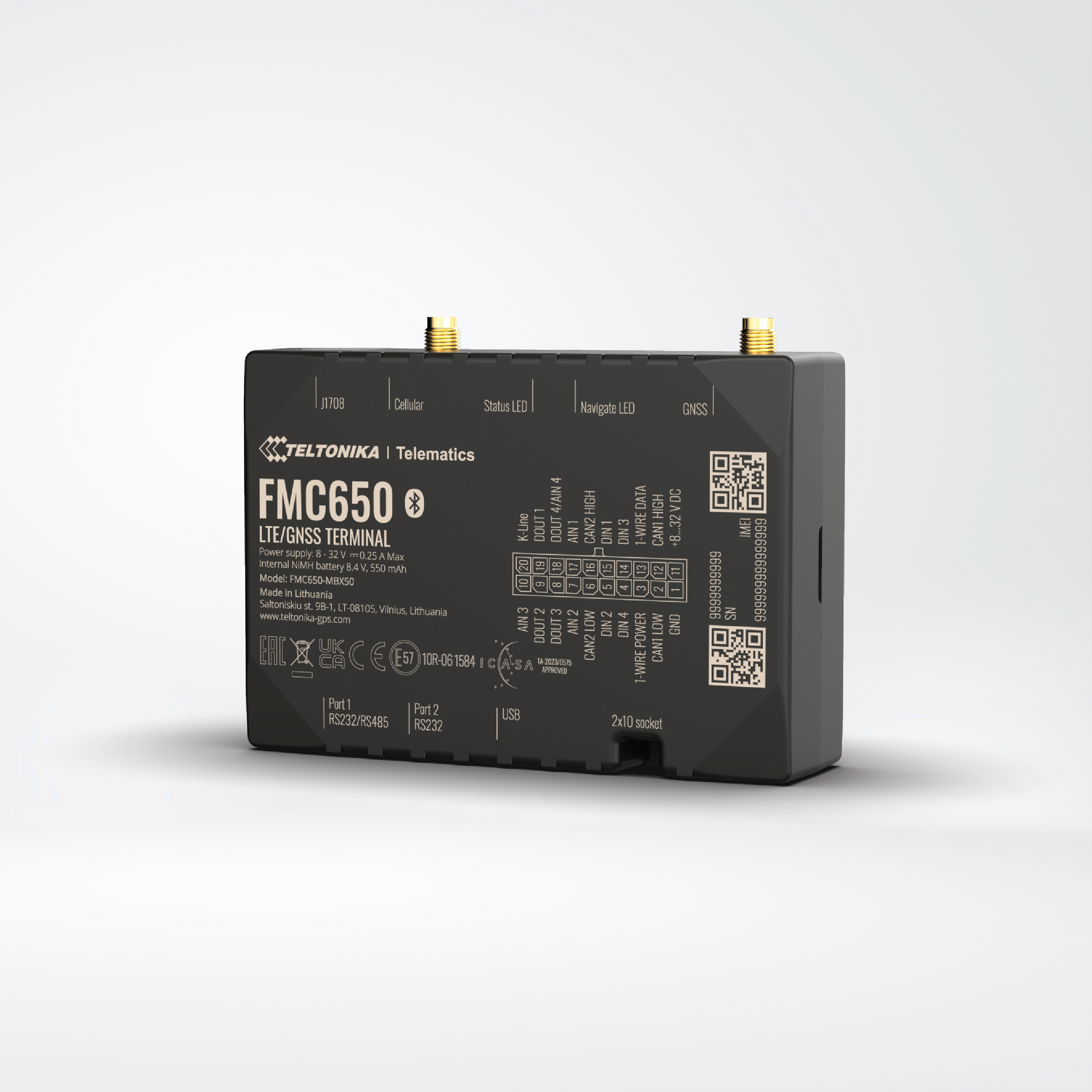 FMC650 4G LTE Cat 1 tracker for advanced applications with high capacity backup battery and external antennas